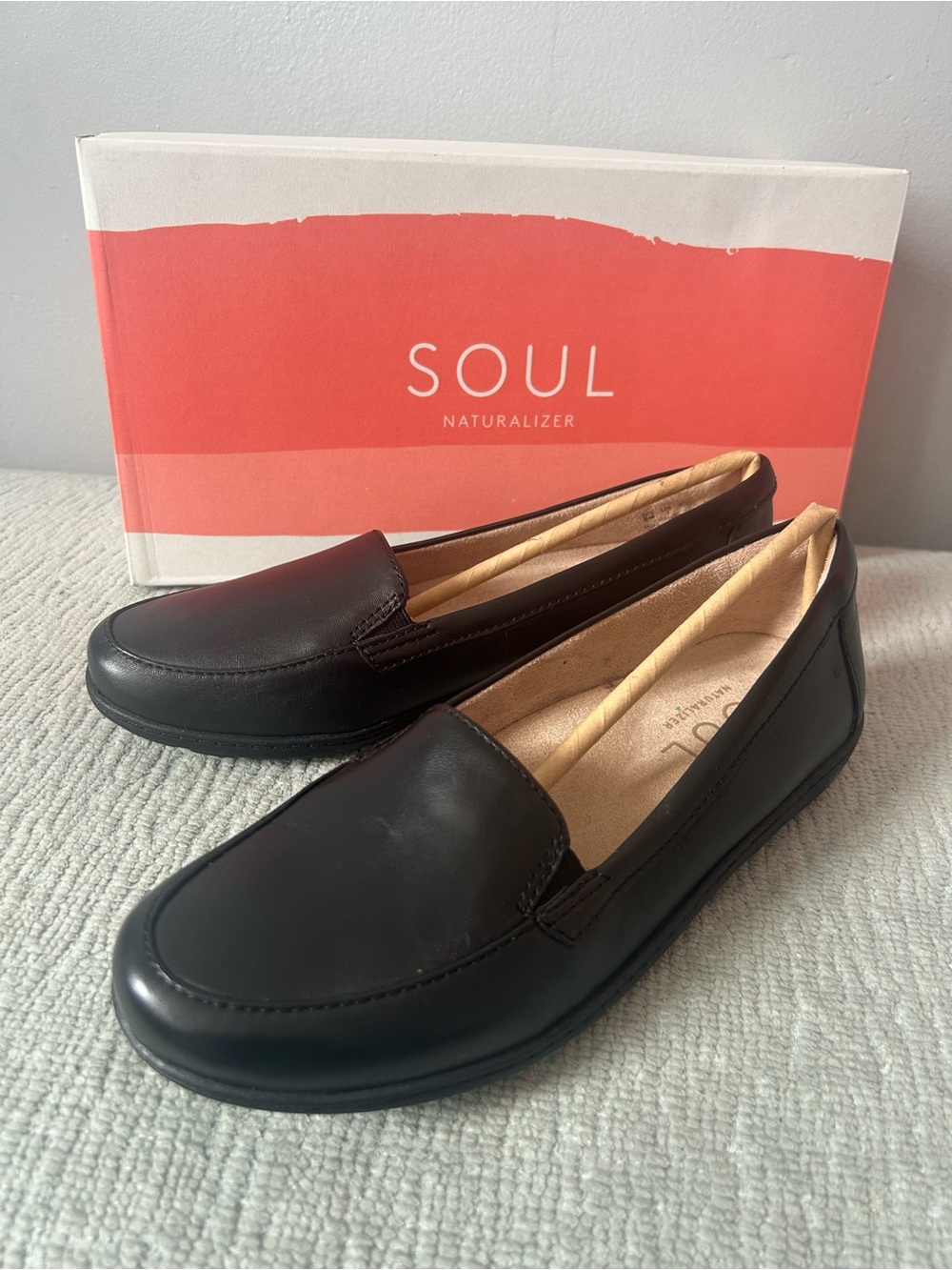 New in Box 🖤 SOUL Naturalizer Kacy Black slip on Leather Loafers Size 6